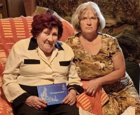 Ветеран Великой Отечественной войны из Саратова отметила 98-летие 