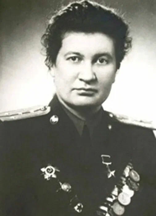 Аронова.jpg