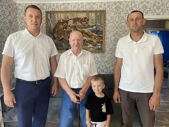 Ветеран Великой Отечественной войны Михаил Щербаков отметил 101-й день рождения